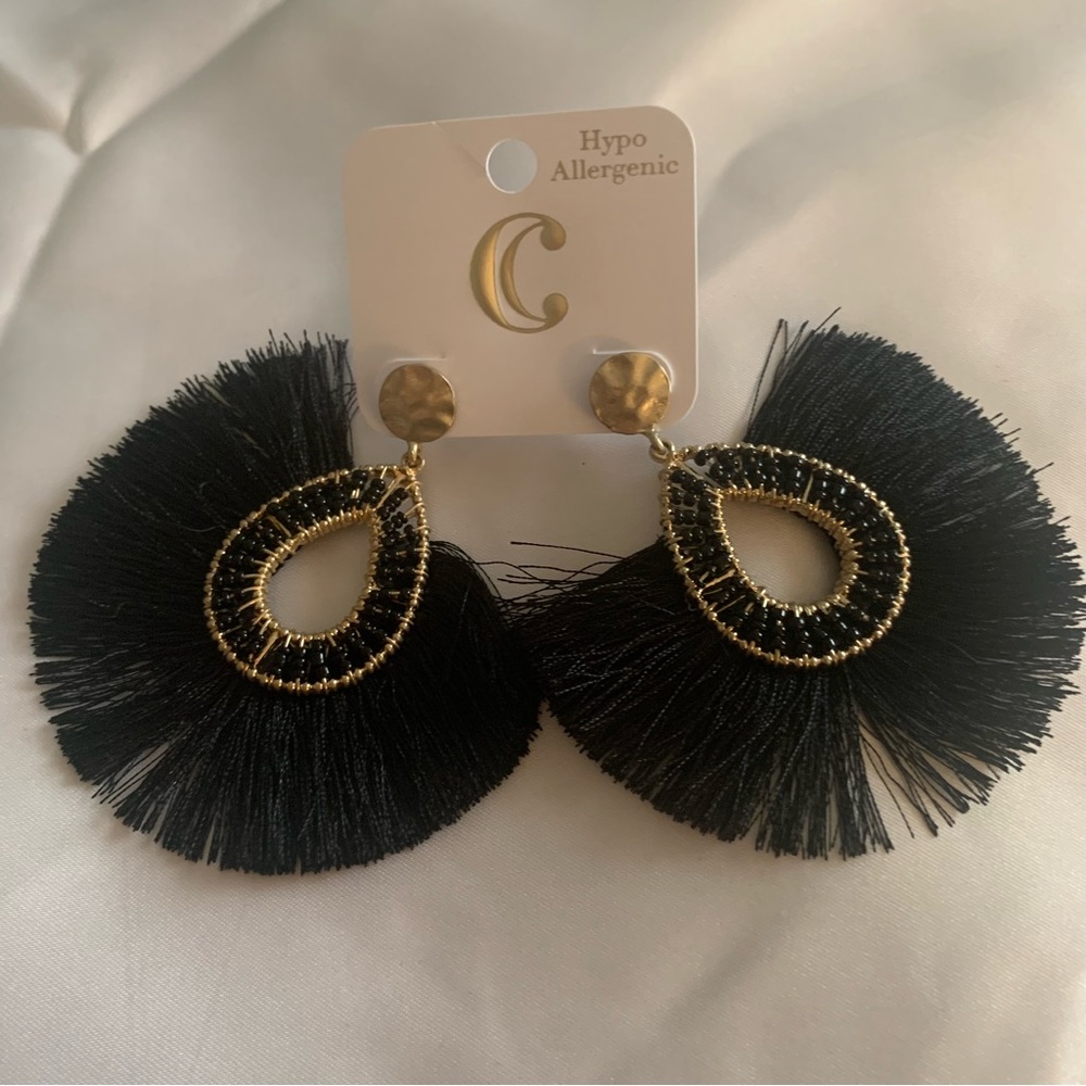 New! Charming Charlie‎ black gold rhinestone earrings